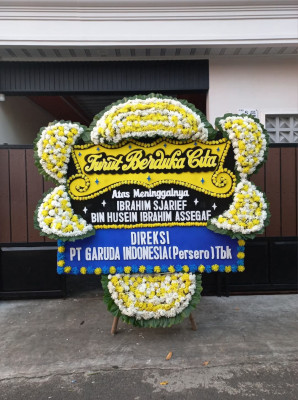 Papan Bunga Duka di Bonang