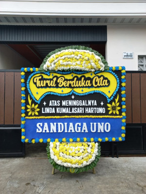 Papan Bunga Duka di Bonang